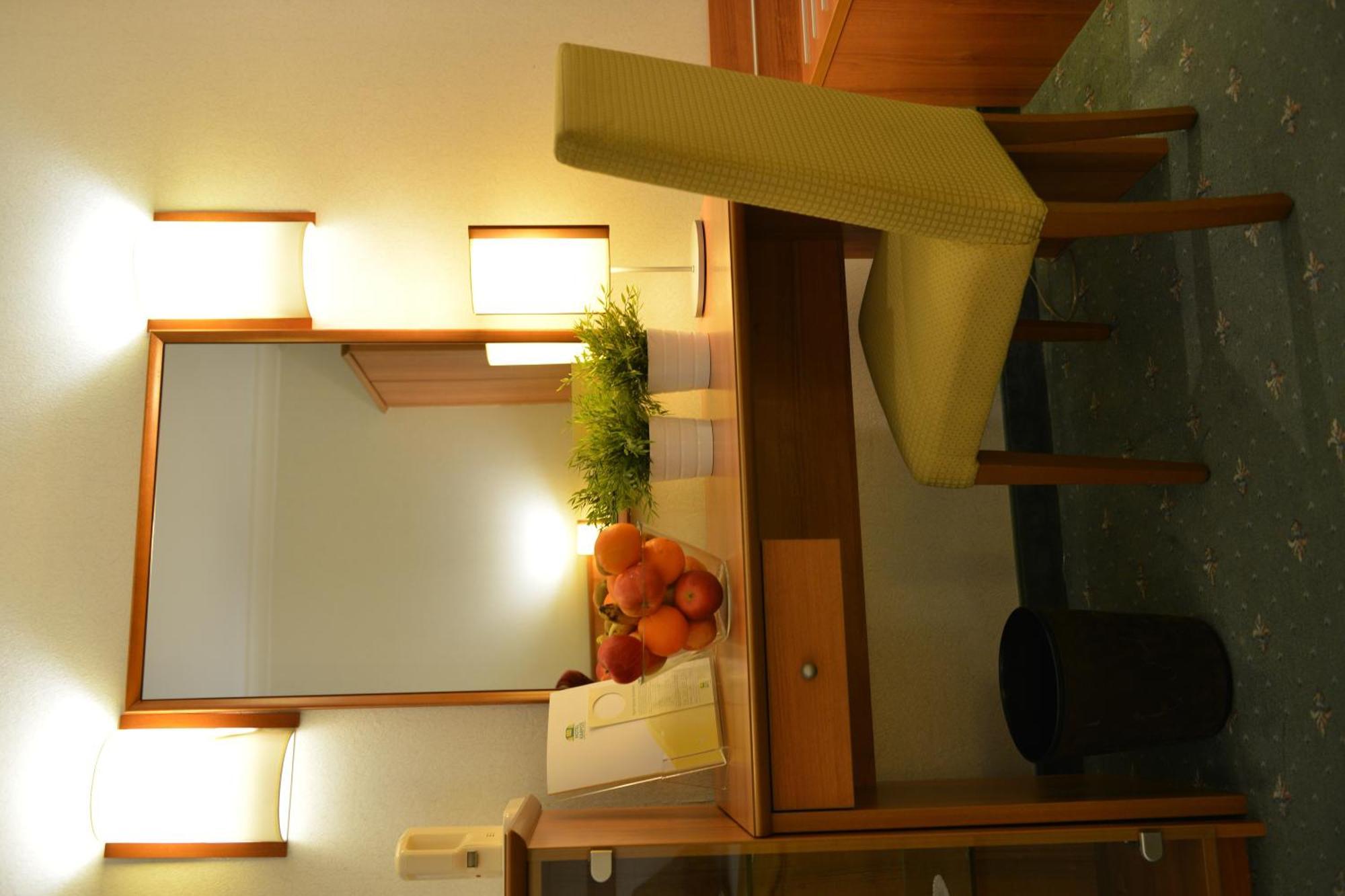 סקופיה Hotel Karpos חדר תמונה