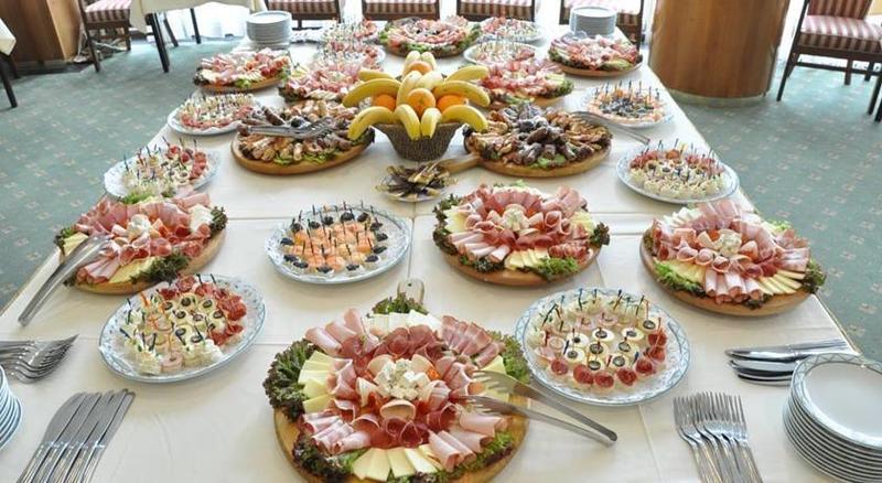 סקופיה Hotel Karpos מראה חיצוני תמונה
