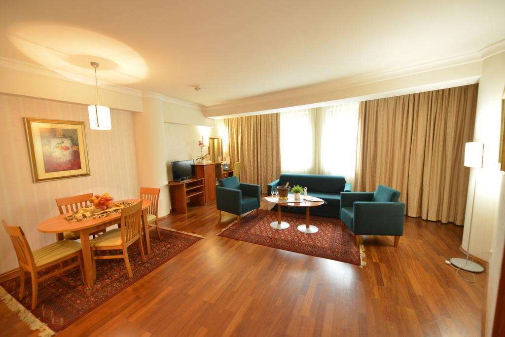 סקופיה Hotel Karpos חדר תמונה